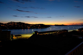 Nostromo Guesthouse with the Sea View